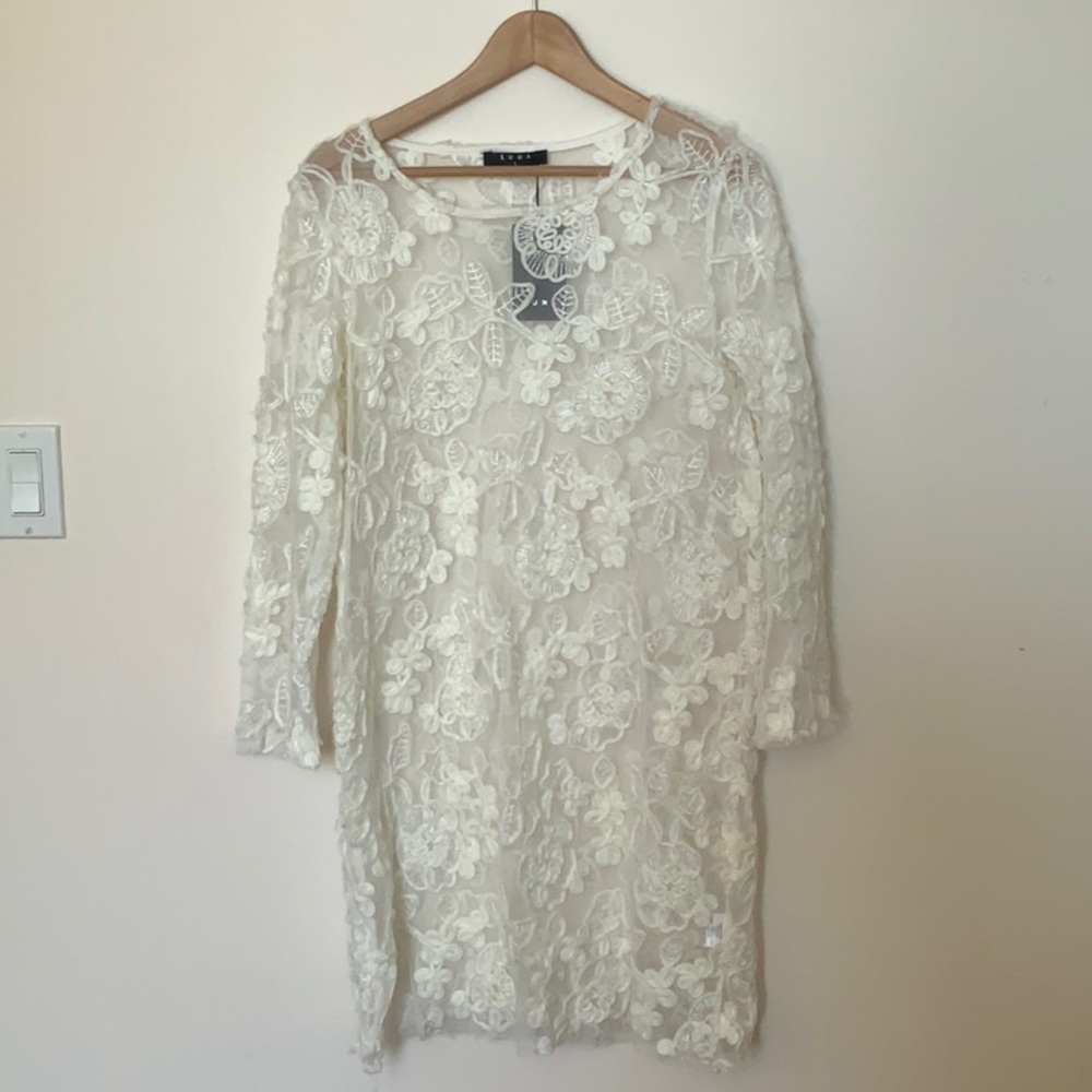 Floral embroidery dress